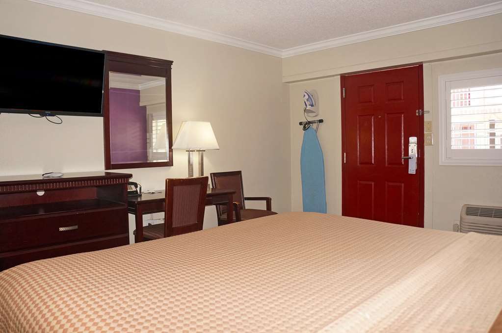 Dream Inn Fresno Quarto foto