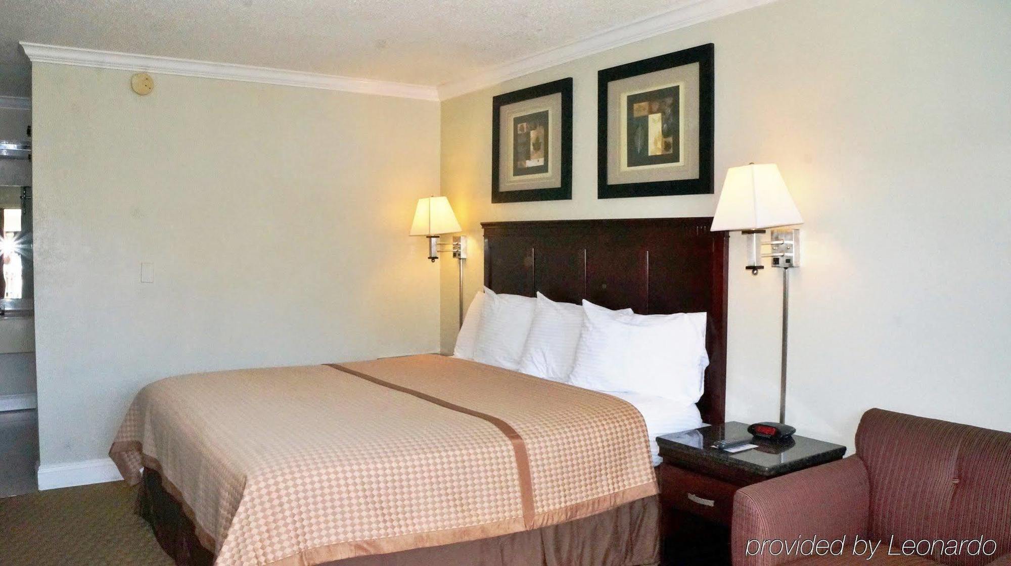 Dream Inn Fresno Exterior foto